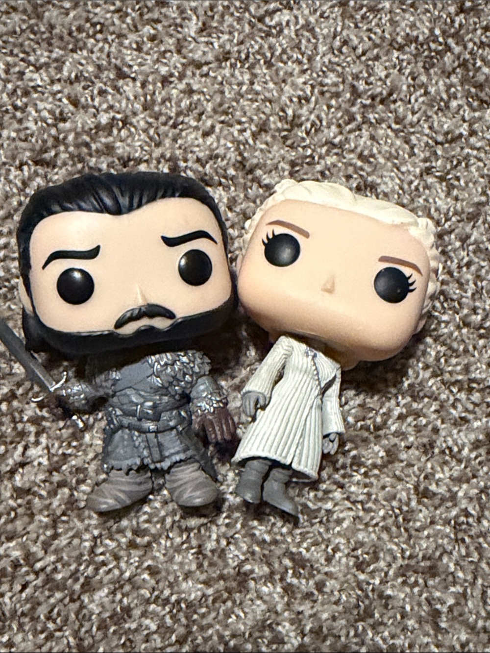 Funko Pop! Collectible Game of Thrones Figures (John Snow & Daenyerys) EUC